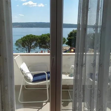 Apartment By The Beach Nona Crikvenica Exterior photo