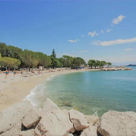 Apartment By The Beach Nona Crikvenica Exterior photo